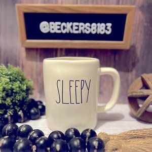 RAE DUNN | “SLEEPY” Mug {1 Available}